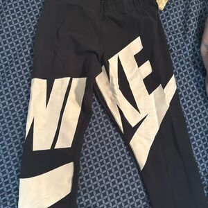 Nike women leggings